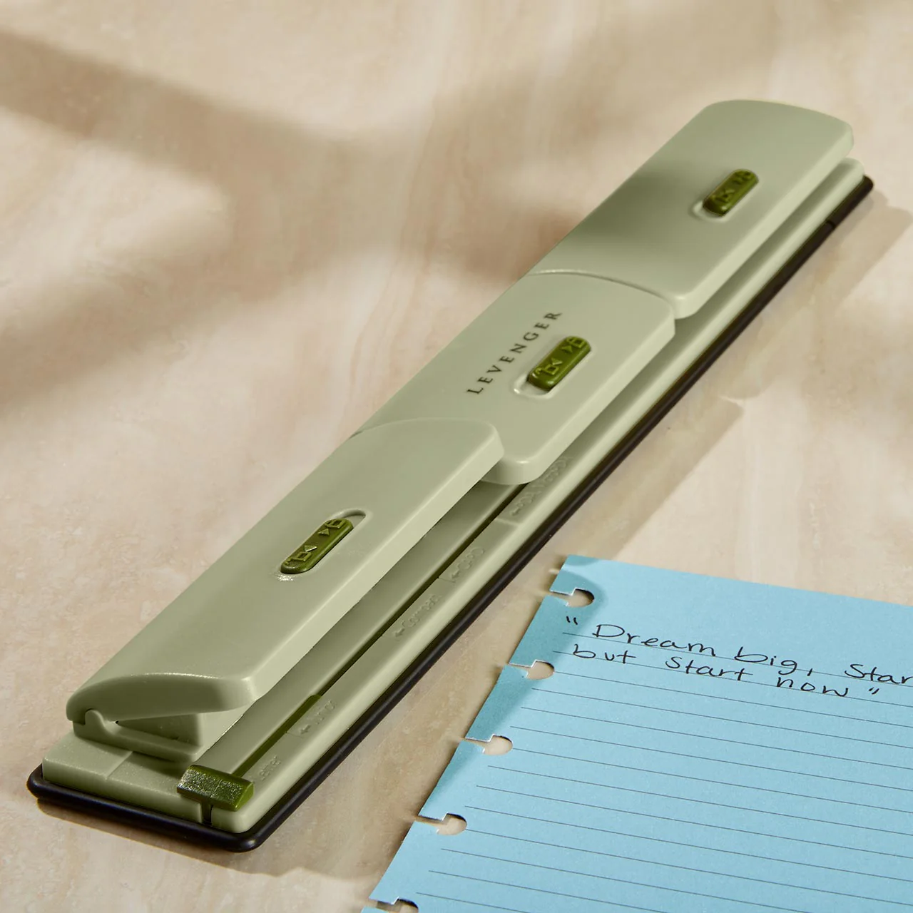 Circa 1-2-3 Portable Discbound Notebook Punch - Image 2